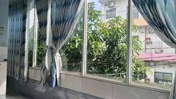 Cho thuê nhà nguyên căn gần trường quốc Nam Việt Q.12