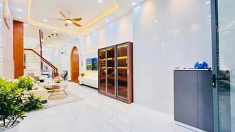 Nhà Nhỉnh 3 Tỷ - Hẻm Văn Chung, Tân Bình - 62m2 - Sẵn HĐ Thuê 17tr/ th
