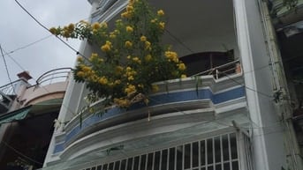 Cho nữ thuê phòng, có sẵn nội thất