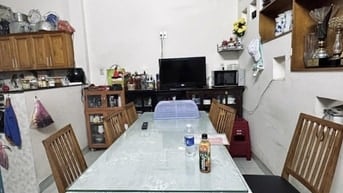 Bán Nhà HX Tải 130m2, 3 tấng, ngang 5 giá 13.5 tỷ Lũy Bán Bích Tân Phú