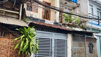 Nhà cấp 4 (4x17) đường 8m khu phân lô quân đội Tân Sơn - Phạm Văn Bạch