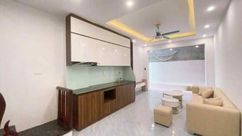 Bán nhà riêng 5 tầng gần hồ mậu lương, khu dân cư sầm uất, giá 9.2 tỷ