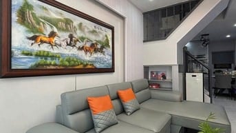 BÁN VILLA HÙNG VƯƠNG P9 ĐÀ LẠT - 5PN, FULL NỘI THẤT, HẺM Ô TÔ