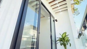 Nhà Đẹp Xây Mới Sát Mặt Tiền Hưng Phú P9 Quận 8 3LẦU Đúc BTCT 