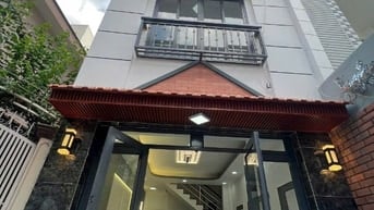 Nhà mới tinh 4 tầng đúc hẻm 3,5m, 175/30 Nguyễn Biểu P2 Q5