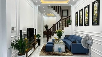 Bán nhà Biên Giang Hà Đông, Phân lô Ô tô cách 15m, 38m2 x5 tầng giá ch