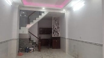 10 TRIỆU/ THÁNG NHÀ 4X10 1LAU 2PN 2WC NHÀ MỚI SƠN SỬA NGAY CHỢ