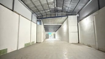 Cho thuê kho Tỉnh Lộ 10, Bình Tân , diện tích : 400m2,giá : 48tr/tháng