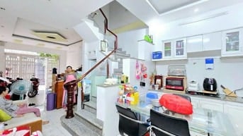 Tôi giảm 500tr để xử lý NH,6.3x10m,Nguyễn Xí,Bình Thạnh,hơn 7ty