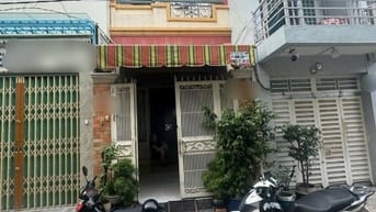 Cư Xá Phan Đăng Lưu,3Tầng,An Ninh,Ngay UBND,Cạnh Trường,Bệnh Viện 