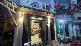 🏡🏡 Quận 7- 56M2- 2Tầng- Gần PMH- Dòng Tiền ổn định- Hẻm 🚗- Nhỉnh 5t