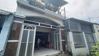Chính chủ cần bán nhanh nhà ở Bình Chánh.