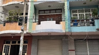 Cho Thuê Nhà 4x14m 2 lầu KDC Cao Lõ P4Q8 