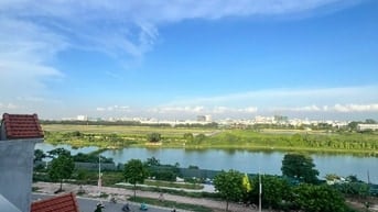 Cho Thuê Nhà nguyên căn 55m2 6 Tầng tại Hồng Tiến Long Biên 