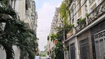 Bán gấp 2mt hẻm lớn đường hòa hảo quận 10, dt: 7 dài 14.5 dtcn: 94m2