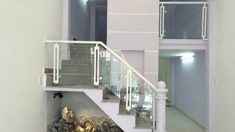 Cho thuê nhà nguyên căn HXH:95/24 Lê Văn Lương q7