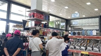 CẦN GẤP 15 NAM NỮ LAO ĐỘNG PHỔ THÔNG THỜI VỤ & CHÍNH THỨC ( BAO CƠM )