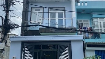 NHÀ 3 TẦNG - GIÁ 6,5TỶ, ĐƯỜNG 10M, CÁCH LÊ VĂN LƯƠNG CHỈ 50M