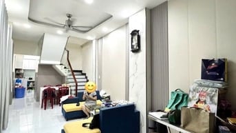NHÀ 3 TẦNG – HẺM ÔTÔ – CẠNH KDC HỒNG LONG – HIỆP BÌNH PHƯỚC, CHỈ 4.7T