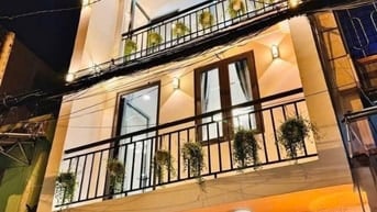 Bán NR Lê Văn Duyệt, 2,75 tỷ, 43m2, 4PN, 5WC, 3 tầng, giá cực chất
