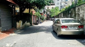 💥TT CẦU GIẤY- 🚘🚘30M- 30M NGẮM HỒ SEN- NHÀ MỚI- NT CAO CẤP- 31M - 5 