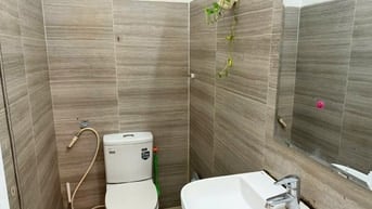 CẦN CHO THUÊ CC 43D HỒ VĂN HUÊ