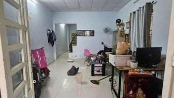 Bán nhà 2 tầng - Hẻm 3m Nguyễn Văn Quá - 4m x 15m - 3 tỷ 700