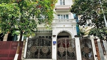 Cho thuê biệt thự Vinaconex 3 KĐT Trung Văn: 161M2, 4Tầng, Hầm, 55 tr