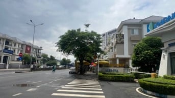 Nhà MT Liên Phường giá tốt- gần Global City cách Thảo Ðiền 5p