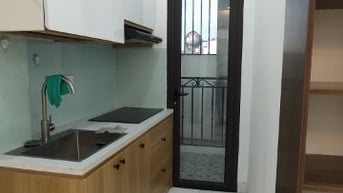 Cần bán căn hộ chung cư mini . Phú Thượng . Tây Hồ