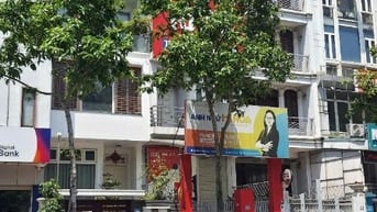 Chính chủ cho thuê nhà mặt phố Nguyễn Văn Lộc 84m2 giá: 55tr/tháng