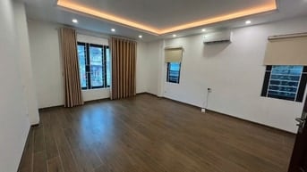 CHÍNH CHỦ CHO THUÊ PHÒNG MỚI XÂY – RỘNG 40M² KHÉP KÍN – TẦNG 3 – SỐ 01