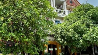 Biệt thự Phan Xích Long - ngang 8.2 x 16m - 4 tầng - sẵn HĐ thuê cao