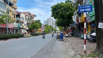Bán đất mặt phố Khu Vạn Phúc: DT 75m2, Mt 5m, KD sầm uất, Gía 25 Tỷ