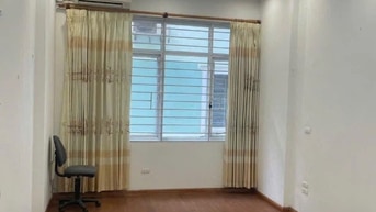 Ful do , khép kin , giá 2tr , 2,6tr kk, 25m², 319 tam trinh 