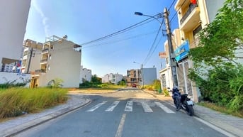 bán đất Liên Phường, Phú Hữu, Q9 - DT : 67.4m2 (4x17,7m)