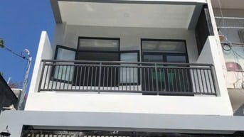 Nhà phố trệt 2 lầu hẻm 79 đường 79.phú hữu.Tp HCM