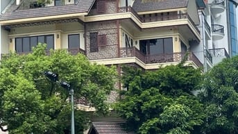 Bán Biệt Thự 5 tầng lô Góc phố Trần Kim Xuyến 240m2, Yên Hoà Cầu Giấy 