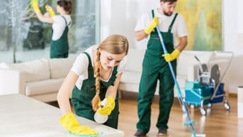 Tuyển gấp 2 Chị : Tạp Vụ ,Dọn Dẹp Văn Phòng ( Quận Bình Tân ) 