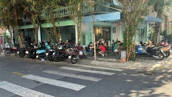 Sang quán cafe góc 2MT, Phú Thạnh, Tân Phú 