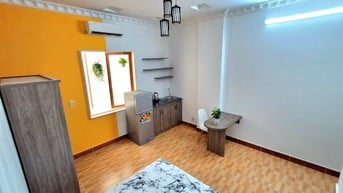 Phòng full nội thất ngay Emart 2