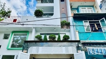 Đi nước ngoài bán gấp nhà Bắc Bải, P15, Q10. Chỉ 3,94tỷ. Hẻm xe hơi.