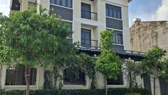 Bán biệt thư 2 mặt tiền ven sông Sài Gòn p13 Bình Thạnh giá 31,5 tỷ
