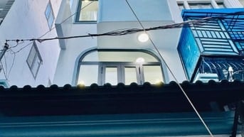 Kẹt vốn KD bán gấp nhà Trần Tuấn Khải, P5, Q5. Chỉ 2,67tỷ. 62m2