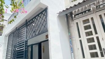 Bán nhà hẻm 1 sẹc đường Vũ Tùng, P2, Bình Thạnh. Xây 2 tầng, sổ riêng