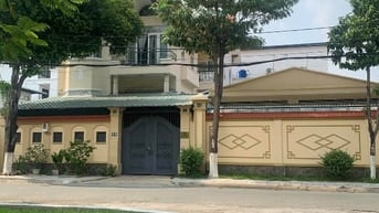 Biệt Thự MTNB khu Tên Lữa dt 12x20m nhà 2 tấm giá 28.5 tỷ TL