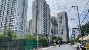 Lô Đất hẻm Ba Gác sát Kênh Tham Lương dt 5x20m giá 4.6 tỷ 