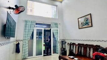 Bán gấp nhà Ông Ích Khiêm, Phường 14, Quận 11, Giá 3 tỷ 150, Diện tích