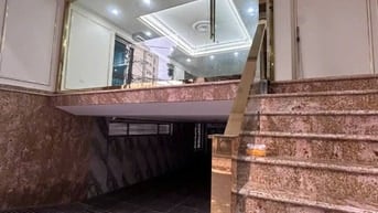  BÁN NHÀ HOÀNG QUỐC VIỆT LÔ GÓC OTO VỈA HÈ THANG MÁY GIÁ 48.8 TỶ