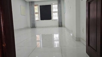 Cho thuê nhà 3 Lđường Lâm Văn Bền p.  Tân Hưng Quận 7. khu kinh doanh 